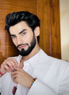 Danish - Male escort in Navi Mumbai Photo 11 of 14