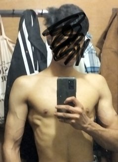 Danish Only for Female & Ladies - Acompañantes masculino in New Delhi Photo 1 of 3