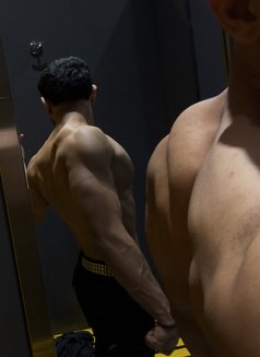 Daniyal Malik - Male escort in Islamabad Photo 4 of 4