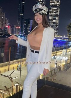 Danna 19 Years Hot Latina - escort in Al Manama Photo 2 of 18