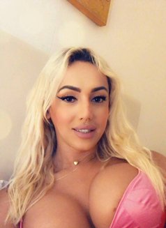 Danna Moore - Transsexual escort in Marbella Photo 11 of 16