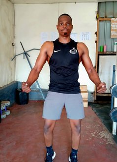 Dannie Masseuse - Masajista in Nairobi Photo 6 of 7
