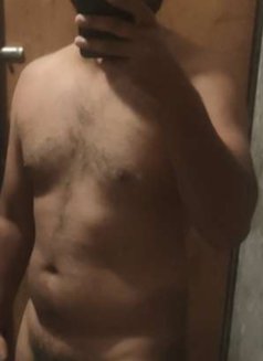 Danny - Male escort in Ahmedabad Photo 4 of 4