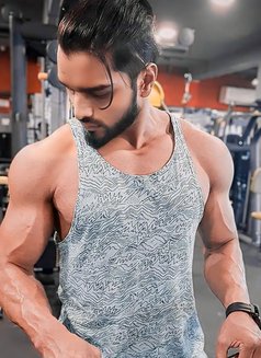 Danny (Model) - Male escort in Phuket Photo 1 of 9