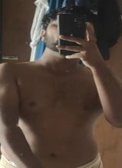 Danny - Male escort in Ahmedabad Photo 3 of 4