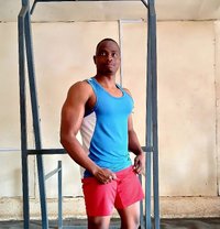 Danny - masseur in Nairobi