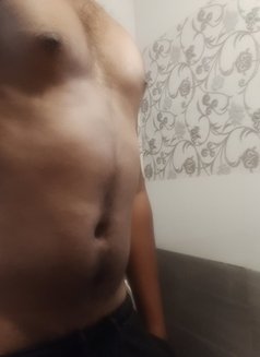 DAN Pussy Licker **VIP Ladies** - Male escort in Colombo Photo 1 of 3