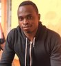 Danny Lynurs - masseur in Nairobi Photo 1 of 8