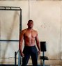 Danny Lynurs - masseur in Nairobi Photo 3 of 8