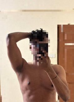 Danny (Privacy First Please) - Male escort in Bangalore Photo 2 of 4