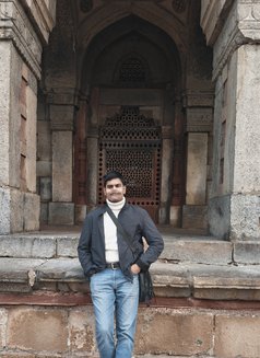 Danny7574 - Male companion in New Delhi Photo 5 of 5