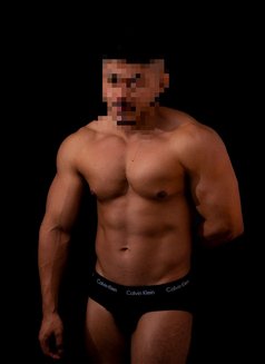 Dante - masseur in Dubai Photo 3 of 3