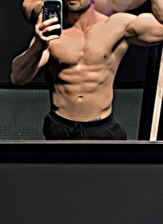 Dante Cruz - Male escort in Cape Town Photo 5 of 5