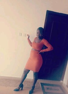 Dantes - escort in Nairobi Photo 3 of 3