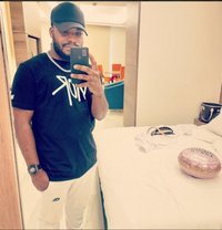 Dantez - masseur in Doha