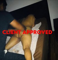 Danu - Acompañantes masculino in Maldives