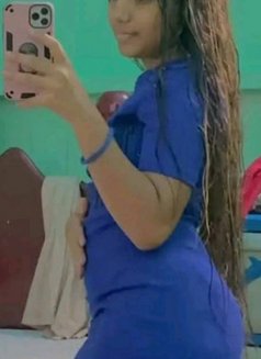 Danushi - escort in Colombo Photo 1 of 4