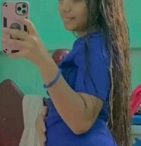 Danushi - escort in Colombo