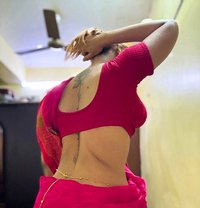 Danushi - escort in Colombo
