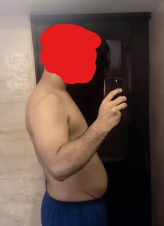 Dany - escort in Jeddah Photo 1 of 3