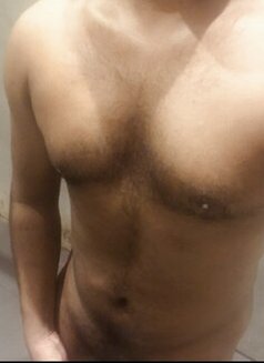 Dany - Male escort in Beirut Photo 3 of 3