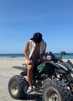 Dao Ming Si - Male escort in Manila Photo 4 of 6