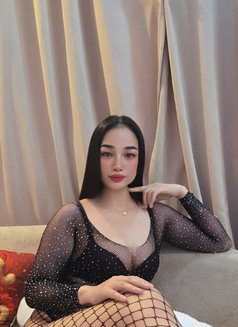 Daow - puta in Al Manama Photo 1 of 5