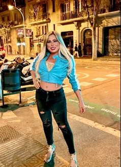 Dará - Transsexual escort in Barcelona Photo 4 of 13