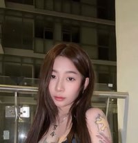 Dara - escort in Manila