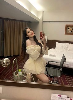 Daran Ladyboy - masseuse in Riyadh Photo 15 of 16