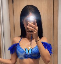 Dareen online services 🇹🇳 - Transsexual dominatrix in Dubai