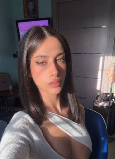 Dareen Online - Transsexual escort in Tunis Photo 7 of 27