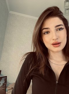 Daria - escort in Hong Kong Photo 15 of 15