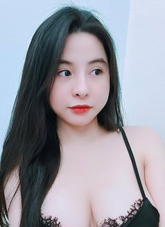Darian Chubby Girl Alone - escort in Al Manama Photo 3 of 8
