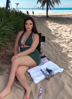 Darin لبنانيه حقيقه - escort in Beirut Photo 1 of 1