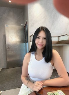 Darina Anal Addict - escort in Hong Kong Photo 8 of 12