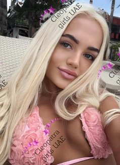 DARINA GORGEOUS - escort in Abu Dhabi Photo 9 of 11