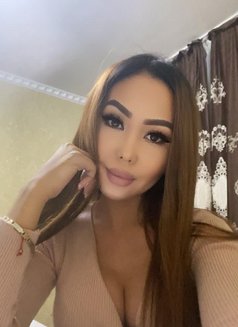 Darina - escort in Al Manama Photo 2 of 4