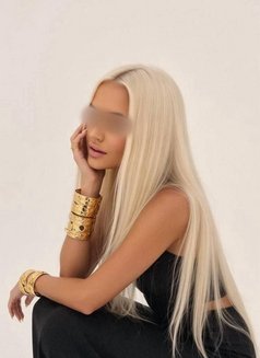 Darina - Agencia de putas in Dubai Photo 5 of 6