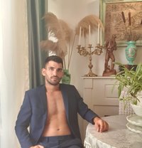Darius - Male escort in Malta