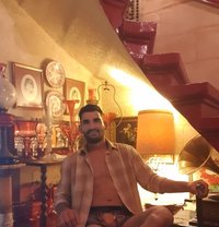 Darius - Male escort in Malta