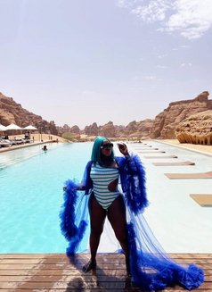 Dark and Delicious - escort in Shenzhen Photo 1 of 6