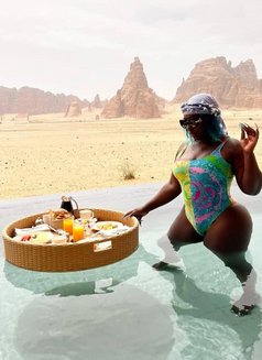 Dark and Delicious - escort in Shenzhen Photo 3 of 6