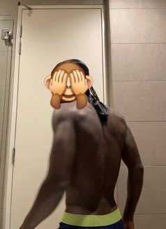 Dark Boy - Acompañantes masculino in Kuala Lumpur Photo 1 of 3