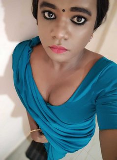 Dark Chocolate Bavya Lives in Bangalore - Transsexual escort in Bangalore Photo 2 of 4