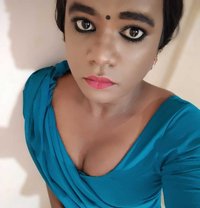 Dark Chocolate Bavya Lives in Bangalore - Transsexual escort in Bangalore