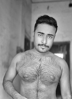 Dark Chocolate - Male escort in Kolkata Photo 5 of 6