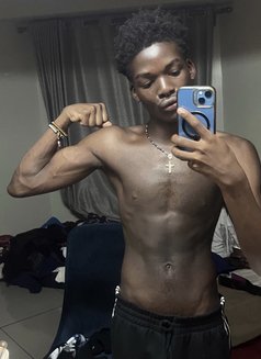 Dark Chocolate - Male escort in Nairobi Photo 3 of 6