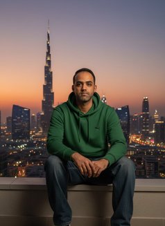 Dark Demon - Acompañantes masculino in Dubai Photo 2 of 4