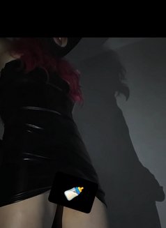 Dark Feminine 22c - Transsexual escort in Beirut Photo 1 of 3